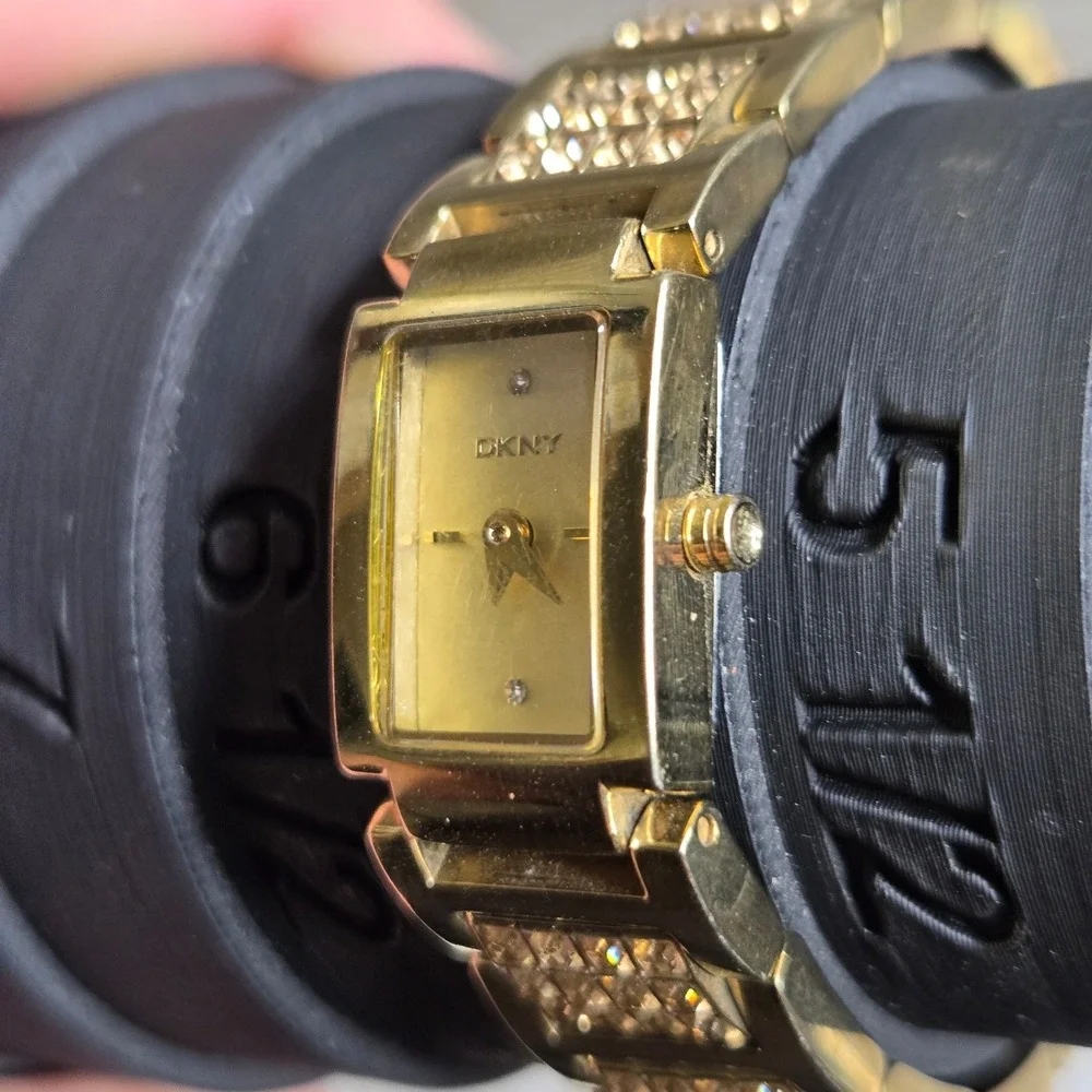 DKNY Gold Tone Stainless Steel Glitz Rectangular Women's Dress Watch NY4441 Sz6
